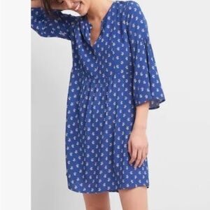 Gap Floral Bell Sleeve Mini Dress - Blue Print. Size XS Petite